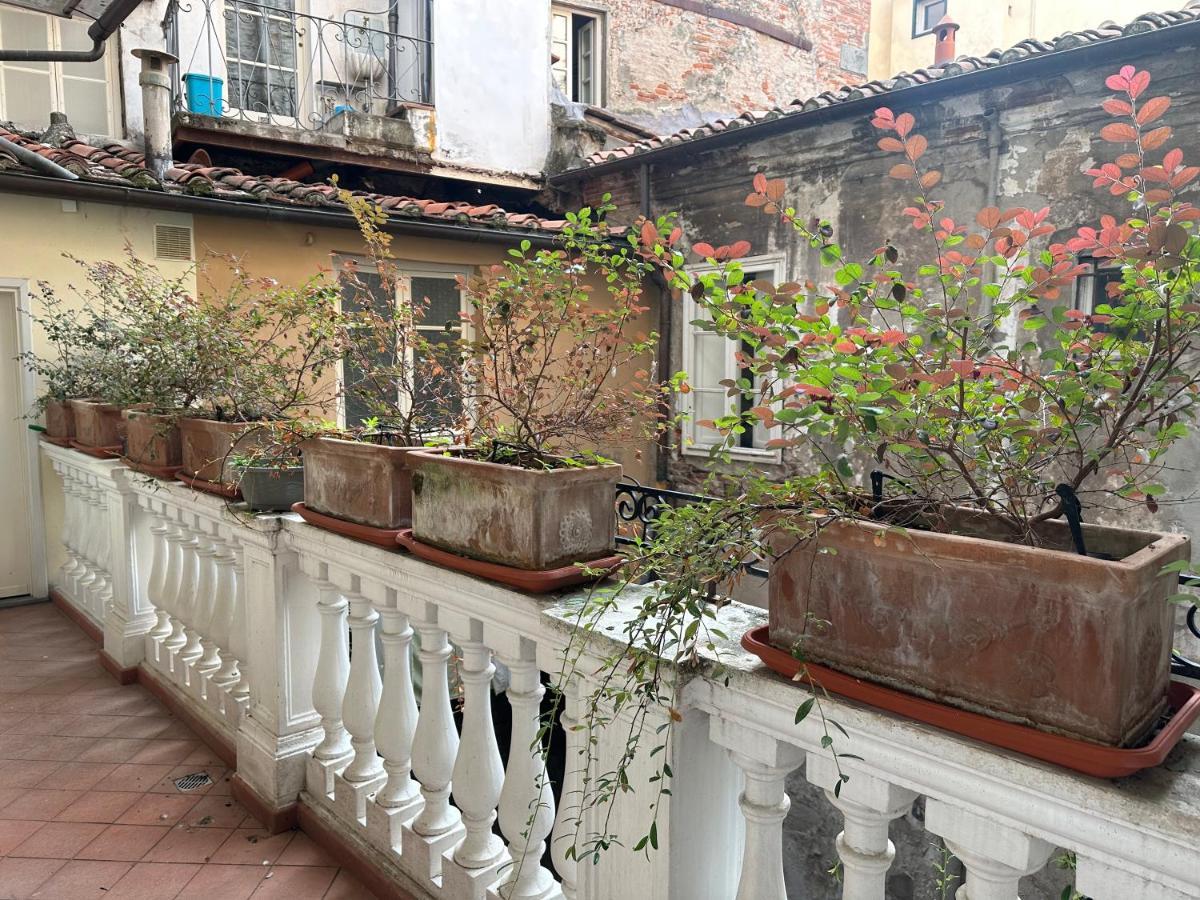 In Centro Lovely Home Lucca Exterior foto
